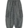 Calvin Klein Kids Pantaloni Grigi Antracite con Stampa Monogram per Bambini