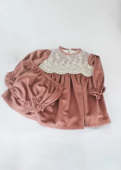 Deolinda Abito Rosa Antico con Culotte per Neonate