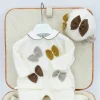 Le Coconnè Completo Bianco con Fiocchi per Neonate