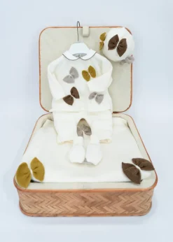 Le Coconne Corredino Bianco con Completo con Fiocchi per Neonate
