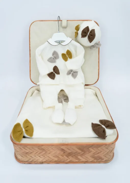 Le Coconne Corredino Bianco con Completo con Fiocchi per Neonate